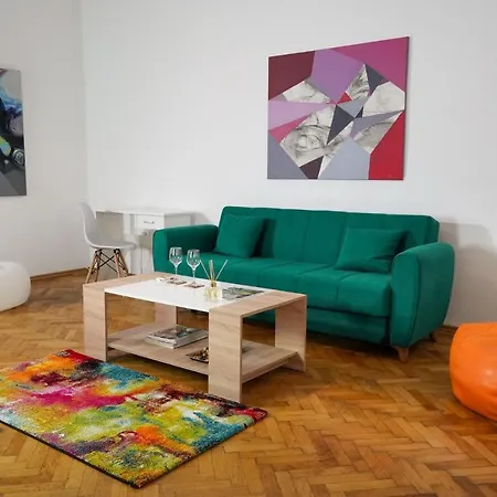 In Marschall Palace Apartmán